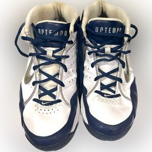VTG Y2K NIKE AIR UPTEMPO BASKETBALL SHOES SNEAKERS SZ 7.5 FLEX LEATHER ATHLETIC